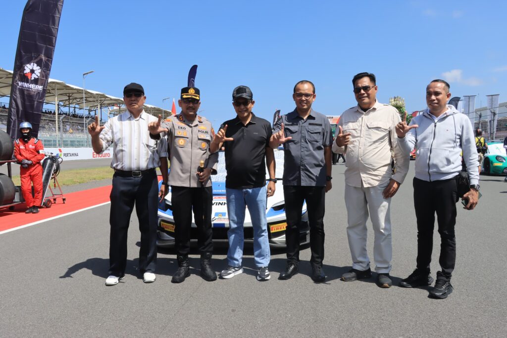 Kapolres Lombok Tengah Dampingi Kapolda NTB Hadiri Event GT World Challenge Asia di Sirkuit Mandalika