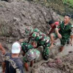 Tembus Lumpur Demi Rakyat: Satgas TMMD Ke-124 Bangun Gorong-Gorong di Enam Titik Rawan Banjir di Lombok Tengah