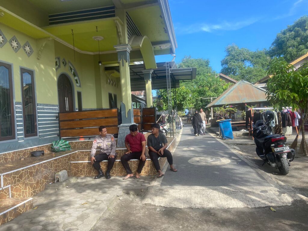 Cegah Aksi Premanisme, Polda NTB Sasar Juru Parkir di Kawasan Pantai Mapak