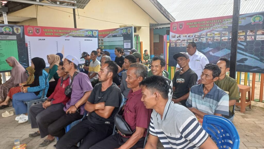 TMMD ke-124 Kodim 1002/HST Gelar Penyuluhan Lingkungan Hidup di Haruyan