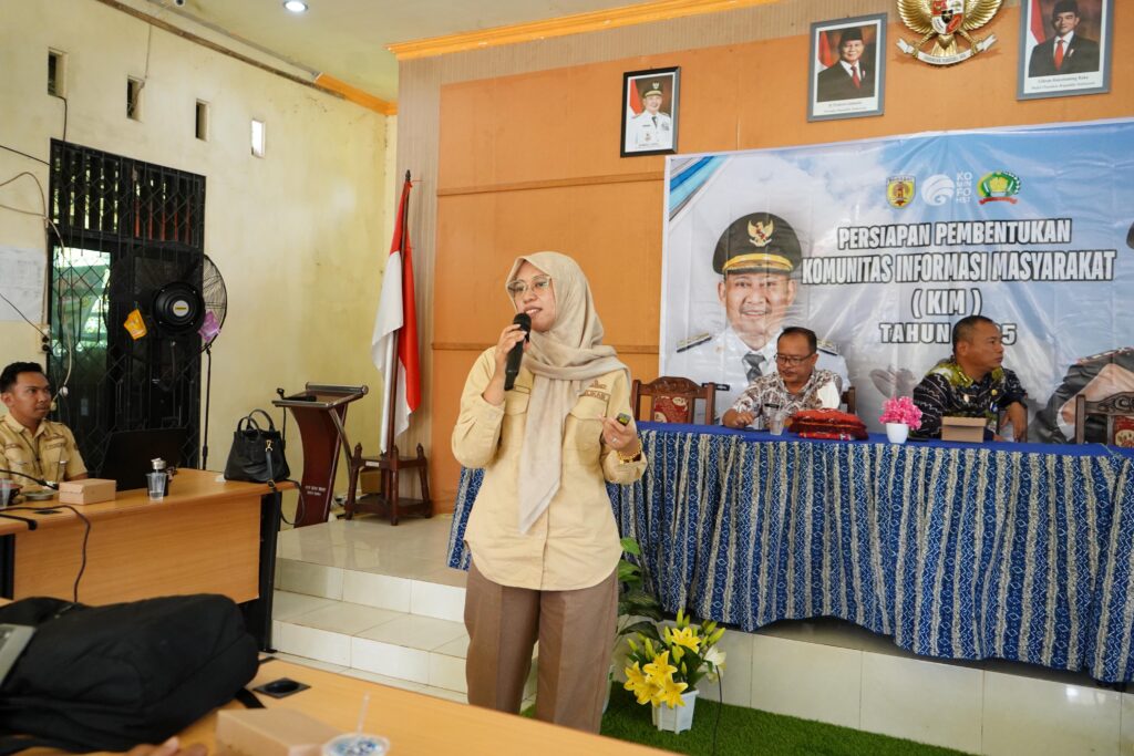 Sosialisasi KIM di Haruyan Membangun Masyarakat Informasi yang Tangguh