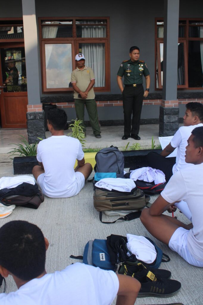 Dandim 1608/Bima Pantau Langsung Validasi Calon Prajurit TNI TA 2025.