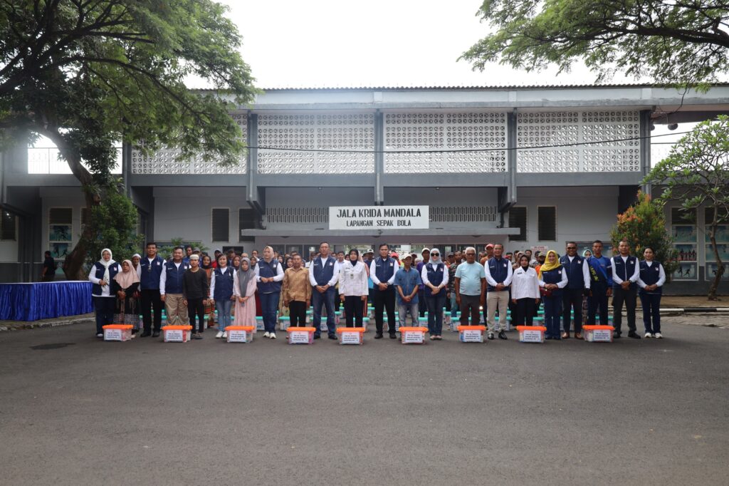 DANKORMAR DAMPINGI KASAL DALAM BAKTI SOSIAL, “TNI AL HADIR UNTUK RAKYAT”