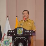 Wujudkan Implementasi Regulasi Kepegawaian yang Profesional, Inovatif dan Akuntabel, Pemprov NTB Serahkan SK CPNS dan PPPK Formasi Tahun 2024