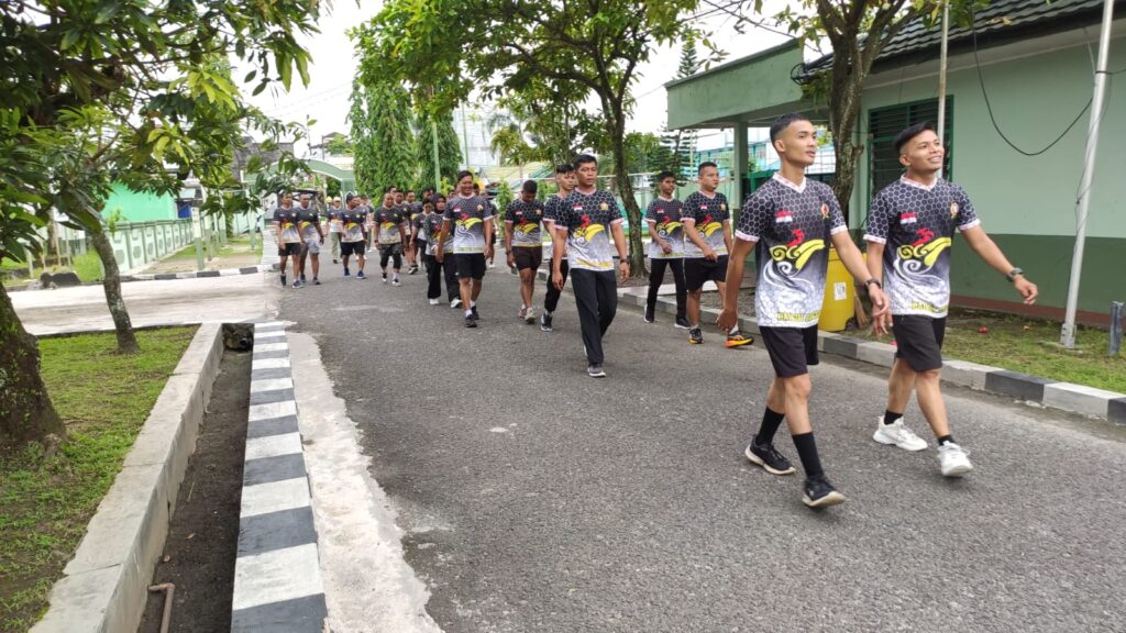 Jaga Kebugaran,Personil Kodim 1015/Sampit Laksanakan Olahraga Bersama