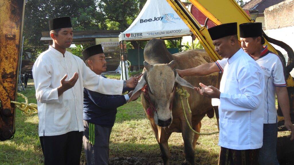Kodim 0819 Pasuruan Gelar Sholat Idul Adha 1446 H dan Penyembelihan Hewan Kurban