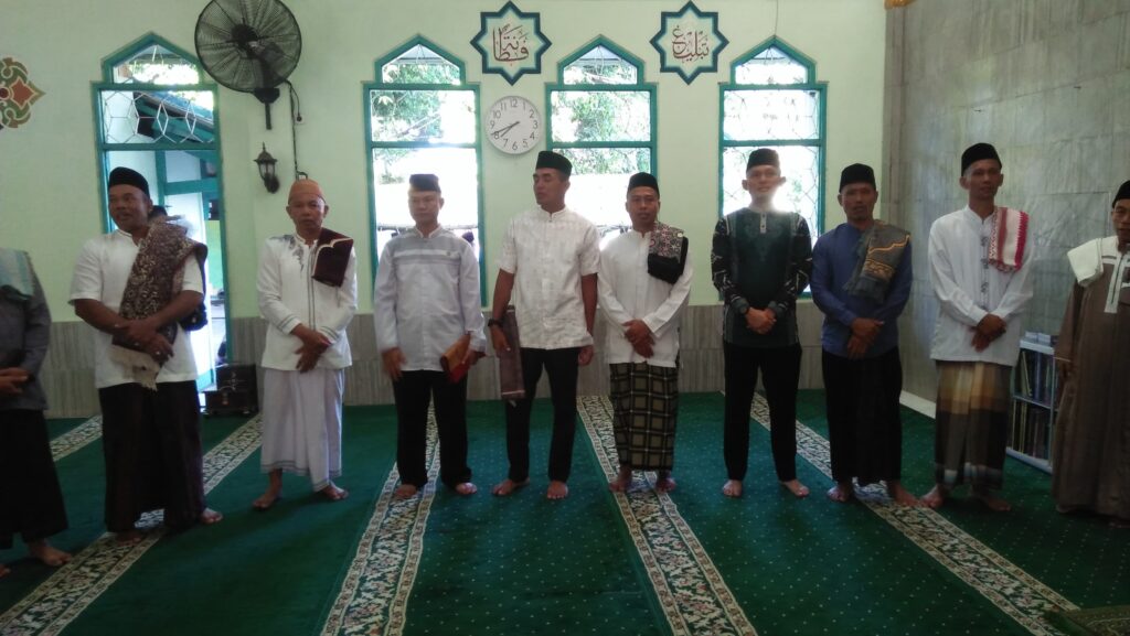 Sholat Idul Adha 1446 H, TNI dan Masyarakat Bersatu dalam Khidmat dan Kepedulian Sosial