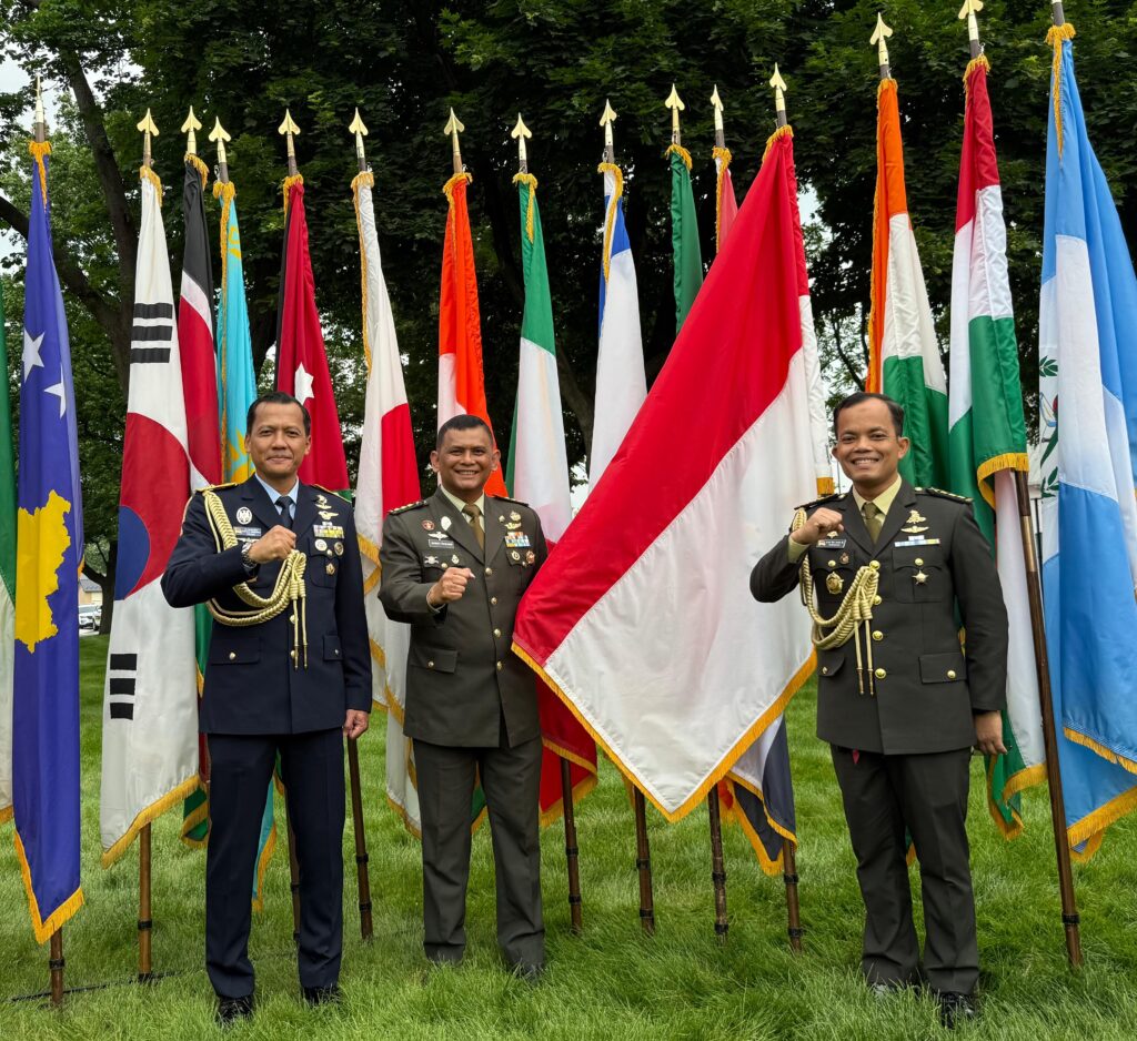 Perwira TNI AD Lulus dari U.S. Army War College Amerika Serikat