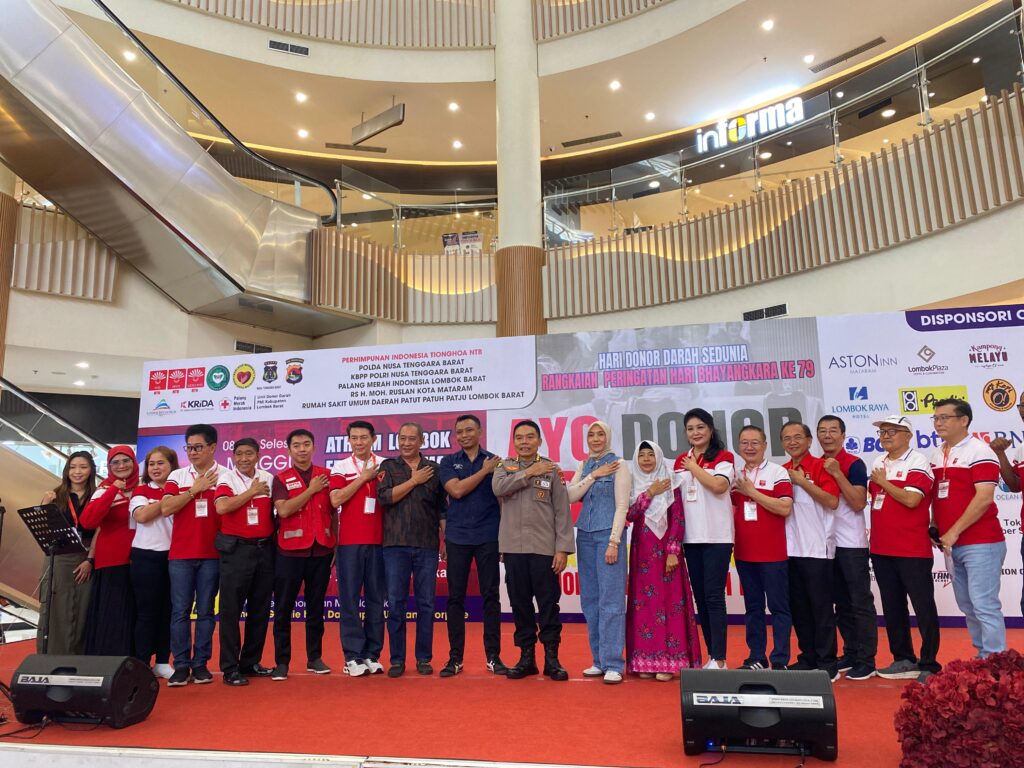 Sambut Hari Bhayangkara ke-79, Polda NTB Gelar Bakti Kesehatan dan Donor Darah di Epicentrum Mall
