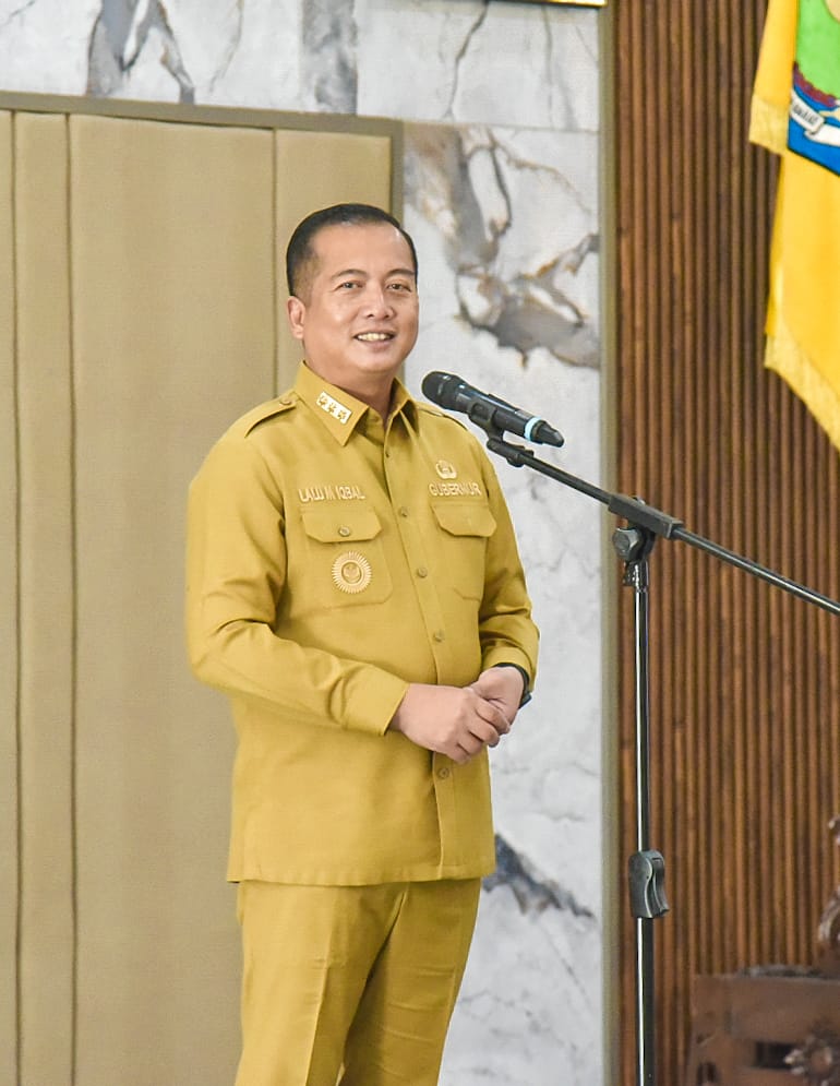 Gubernur Miq Iqbal Lantik Hj. Indah Dhamayanti Putri sebagai Ketua BKOW NTB