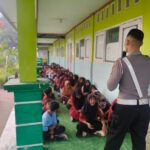 Sat Lantas Polres Lombok Utara Berikan Penyuluhan Lalu Lintas kepada Siswa SDN 5 Gondang