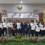 Lantik dan Kukuhkan Ketua Umum dan Pengurus LKKS, Gubernur NTB Miq Iqbal Komitmen Dukung Penuh Semua Kegiatan