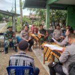 HUT Bhayangkara ke-79: Pos Kamling Desa Ayuang Dinilai Polda Kalsel, Babinsa Turut Dampingi
