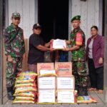 Babinsa Koramil 0912-06/Damai Bantu Warga Terdampak Kebakaran di Kampung Besiq
