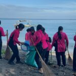 Polres Lombok Utara, Bhayangkari Gelar Aksi Bersih Pantai di Kerakas, Soroti Krisis Sampah Plastik Demi Masa Depan Laut yang Berkelanjutan