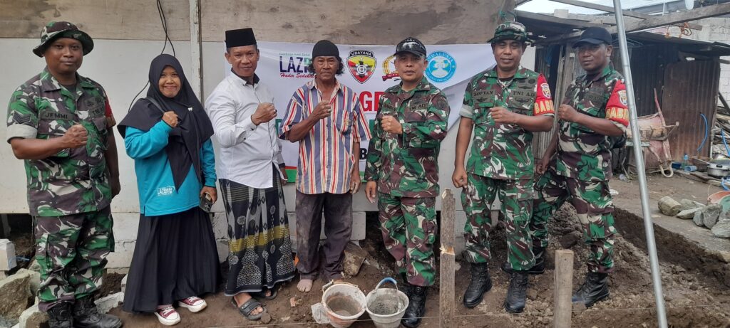 Kodim 1606 Mataram dan Lazdazi Bedah Rumah Warga Jatisela