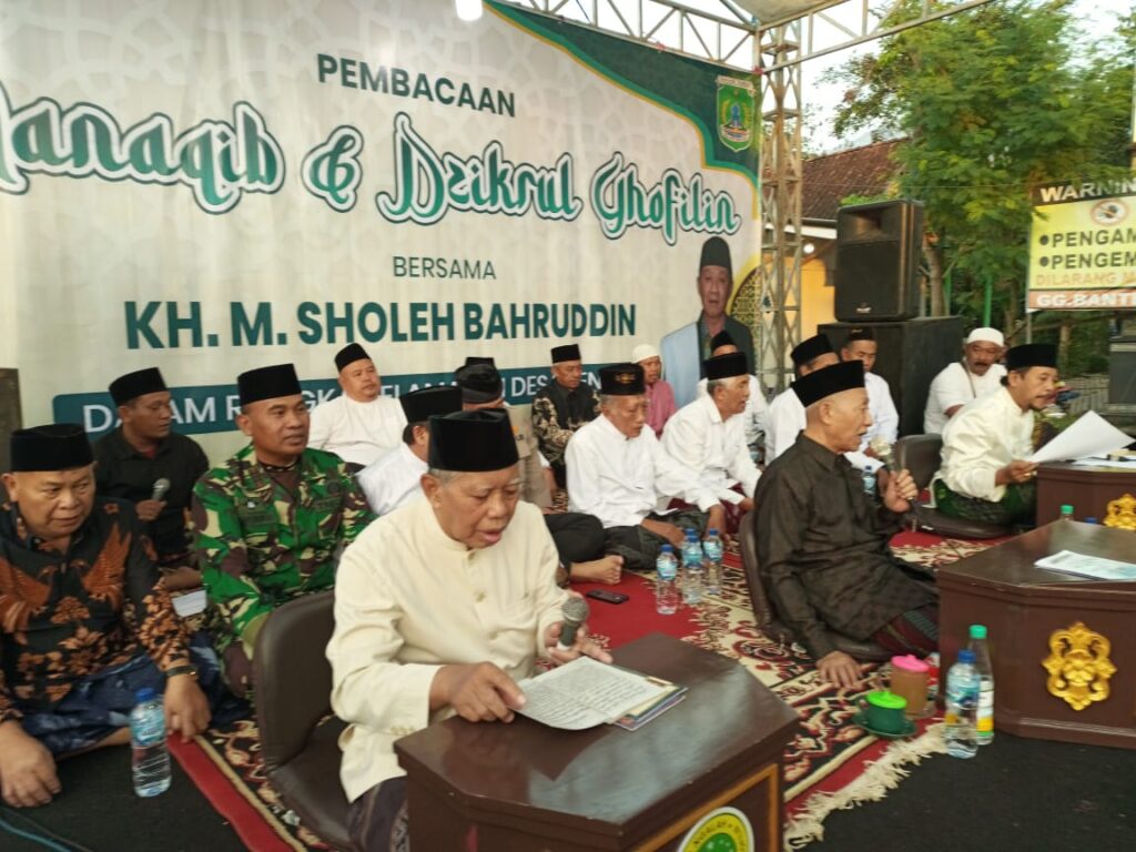 Danramil Purwosari Hadiri Shalawat dan Dzikir Akbar, Wujud Sinergi TNI dan Umat