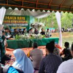 TNI AD DUKUNG PANEN RAYA IKAN PATIN DI DESA MATANG LURUS, WUJUD NYATA KEMANUNGGALAN DENGAN RAKYAT