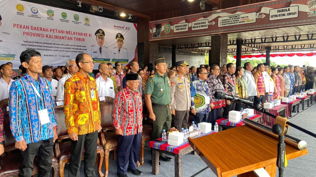 Kodim 0912/Kutai Barat Hadiri Penutupan PEDA ke-XI KTNA se-Kalimantan Timur di TBS