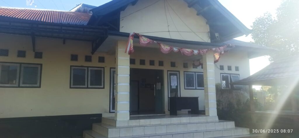 Kantor Desa Sembalun Lawang: Terbuka Tapi Kosong Melompong! Pelayanan Publik Lumpuh, Warga Merana