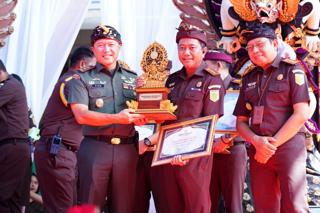 Pangdam IX/Udayana, Sinergi TNI dan Kejati Bali Resmikan Bale Kertha Adhyaksa