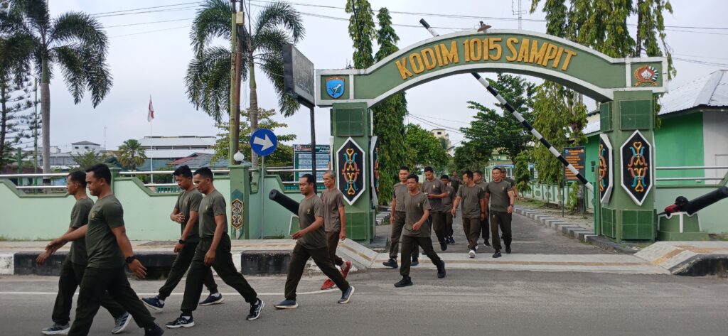 Jum’at Sehat,Personil Kodim 1015/Sampit Laksanakan Olahraga Bersama