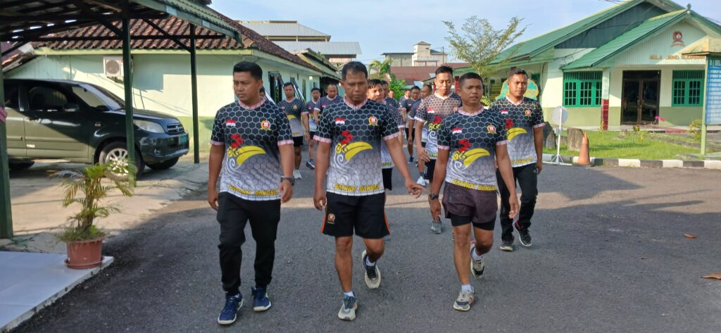 Guna Menjaga Kebugaran,Kodim 1015/Sampit Laksanakan Olahraga Bersama