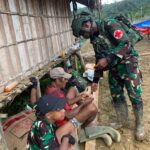 TNI Permudah Akses Kesehatan: Warga Denom Kini Bisa Berobat ke Pos, Tak Perlu Lagi Jalan ke PNG