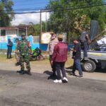 Babinsa Sambelia Bersama Polmas dan Satpol PP Amankan Aksi Damai Warga Terkait Lambannya Perbaikan Jalan