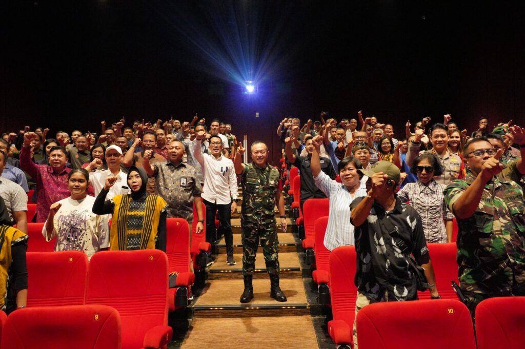 Pangdam IX/Udayana Bersama Forkopimda Bali Nobar Film “Believe”