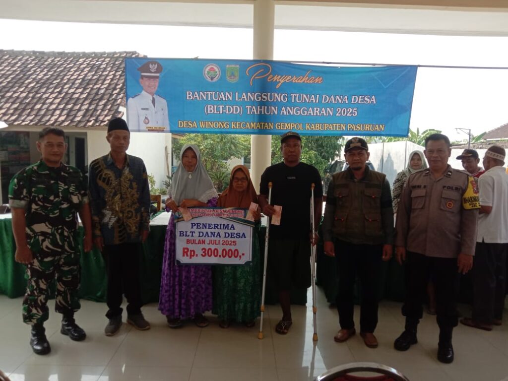 BLT Dana Desa Dibagikan, Babinsa Pastikan Setiap Rupiah Bantuan Sampai ke Tangan yang Tepat