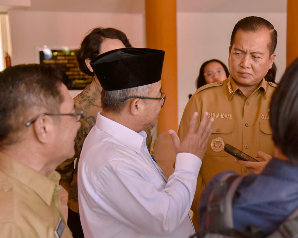 Pertemuan Gubernur Miq Iqbal dengan Menteri Dikdasmen: Bahas Penguatan SMK Advokasi untuk Kurangi Pengangguran dan Kemiskinan di NTB