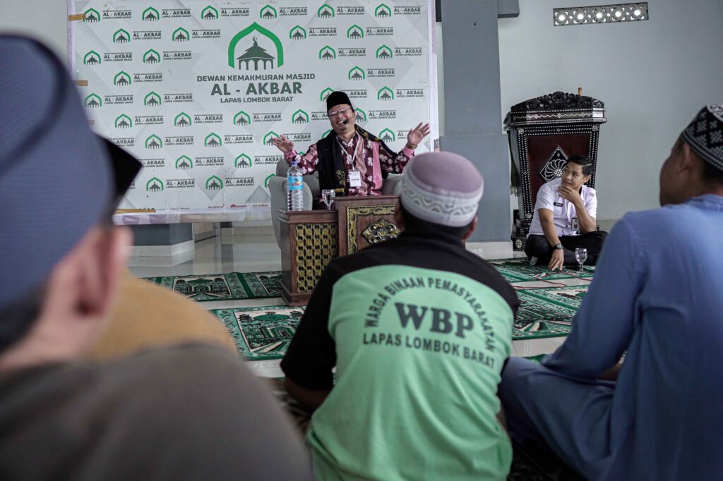 Ceramah Kajian Rutin di Lapas Lombok Barat: Penjara Bukan Akhir, Tapi Awal Perjalanan Hijrah