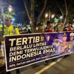 Sat Lantas Polresta Mataram Gebrak! Razia Malam Minggu, Berhadiah Helm Gratis